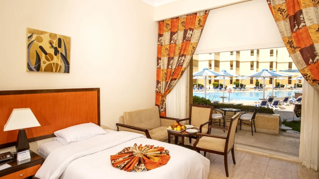 الفندق إيه أم سى رويال - الغردقة